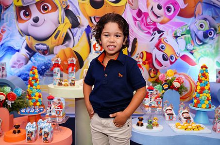 5 anos de Levi